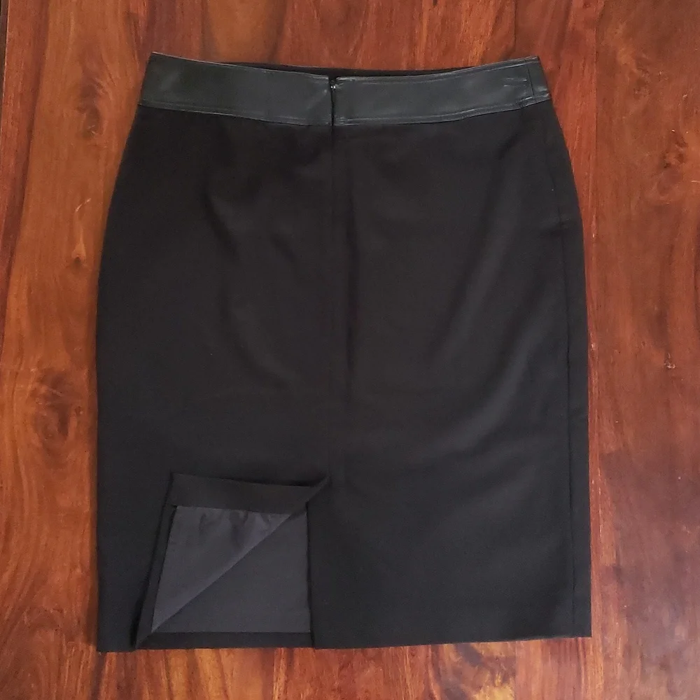 CALVIN KLEIN Black Pencil Skirt with Faux Leather Belt SIZE 14